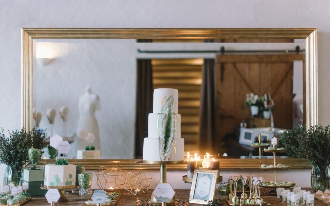Was es heißt innovativ zu sein, Sweet Candy Table im Geode-Look