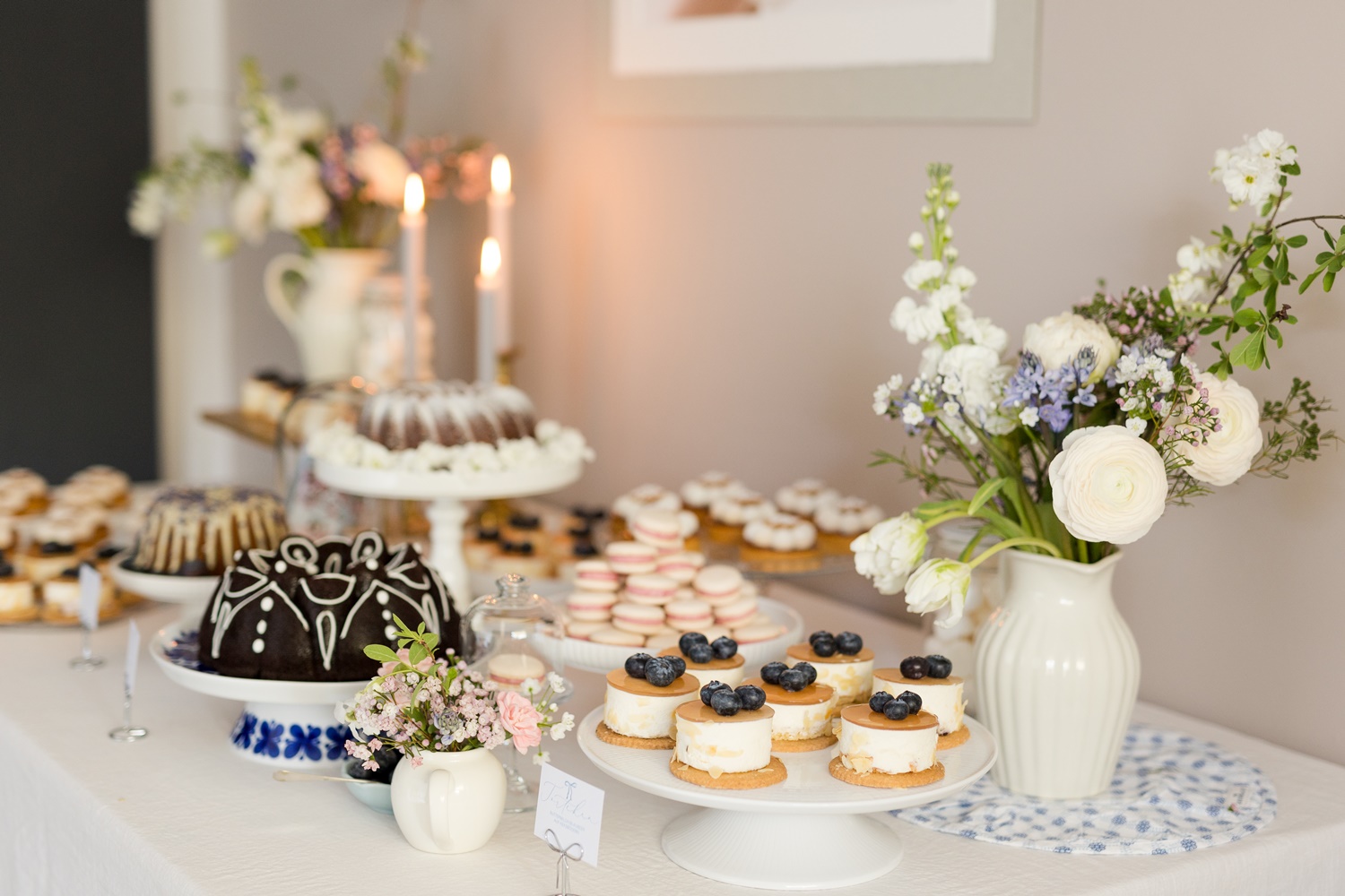 kuchenbuffet-sweet-table-firmen-jubilaeum-michaela-klose-