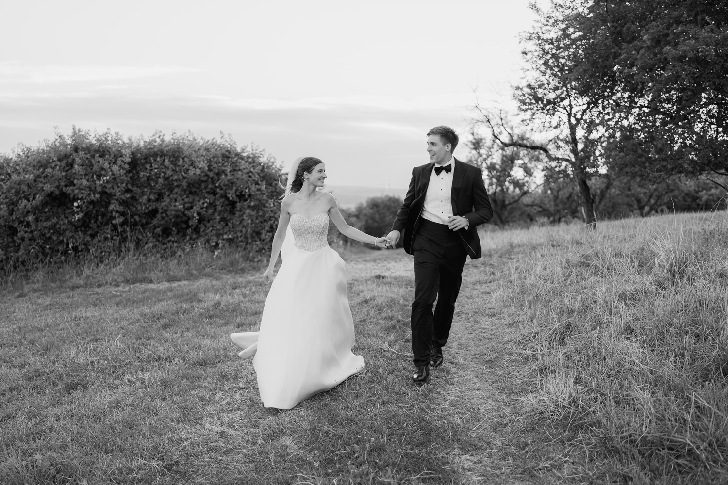 elegante-hochzeitstorte-achalm-reutlingen