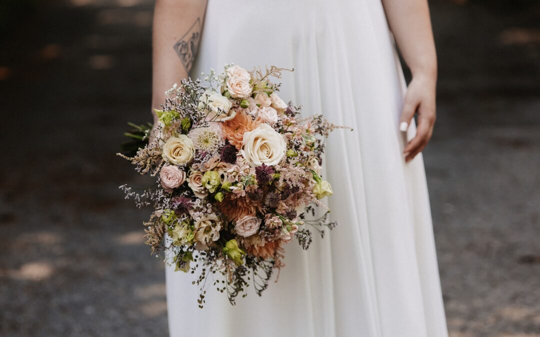 Romantische Sommerhochzeit Hofgut Übersberg in Pfullingen